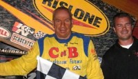 Terry Gray collects first 2010 USCS win at Carolina Speedway Eight-time United Sprint Car Series presented by National Champion, Terry Gray from Bartlett, Tennessee won the 30-lap USCS Outlaw Thunder Tour feature race during the 3rd annual USCS Thunder in Carolina event at Carolina Speedway on Friday night.