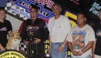 Huset’s Speedway Father’s Day Winners Include Lutz, Fick and McCarl Eric Lutz took advantage of green-white-checker restart and raced around John Lambertz to claim Sunday night's 360 Sprint Car feature event.