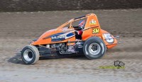 From Bloomington Speedway BLOOMINGTON, Ind. – Race fans packed the stands and race teams flooded the pits for the 23rd Annual Sheldon Kinser Memorial and JD Byrider Night at Bloomington...