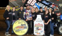 Crawley Cracks Lucas Oil ASCS Win Column in Hockett/McMillin Prelim! Tim Crawley of Benton, AR, has taken an apparent liking to Lucas Oil Speedway as he broke into Lucas Oil ASCS presented by K&N Filters National victory lane for the first time this season in Friday night’s 25-lap Jesse Hockett / Daniel McMillin Memorial preliminary feature event.