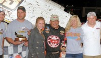 Lasoski Claims World of Outlaws Sprint Car Season Opener The former Outlaw leads all 30 laps for the UNOH DIRTcar Nationals Presented by Summit win...