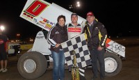 Jonathan Allard, thrilled his hometown crowd as he captured the 22nd Annual Dave Bradway, Jr Memorial Saturday night at the Silver Dollar Speedway, the win marked Allard’s fifth Bradway title, and his second 2012 win in the US.