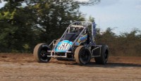 Hendrick Wins Hoosier Fall Nationals at Haubstadt Jonathan Hendrick won the $5,000 top prize in the Hoosier Fall Nationals Saturday night at Tri-State Speedway.