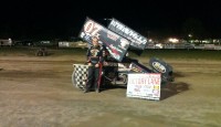 No Need For Naida To Signal SOS at Brighton Dain Naida won the Southern Ontario Sprints feature Saturday night at Brighton Speedway.