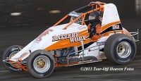 Vander Weerd Wins at Tulare Richard VanderWeerd won the USAC West Coat Sprint Car feature at Thunderbowl Raceway Saturday.
