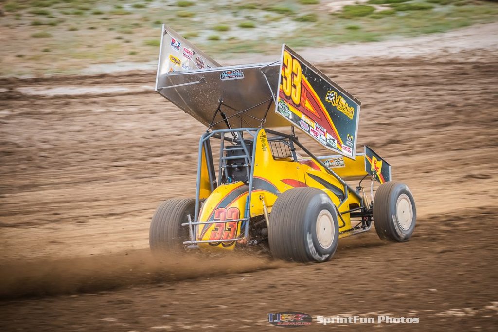 Photo Gallery Ohio Sprint Speedweek at Muskingum County Speedway