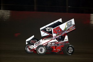 Danny Holtgraver on his way to winning the Saturday night finale at East Bay Raceway Park. - Kenetic Photo