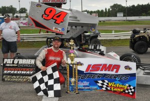 Dave Shullick, Jr. in victory lane after winning the 2013 Hy-Miler Nationals. - Image courtesy of ISMA