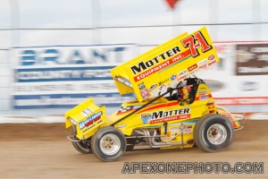 Joey Saldana. - James McDonald / Apexonephoto.com