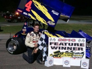 Cody Hoover in victory lane at Auto City Speedway. - Kyle Larson / pavementsprints.com Photo