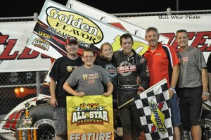 Danny Holtgraver with his family and crew in victory lane at Eldora Speedway. - Bill Weir Photo