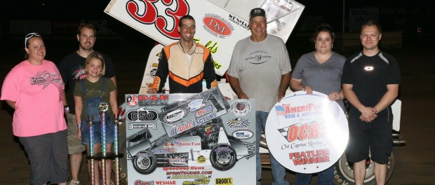 Gary Owens with crew and friends after winning his third straight Harold Leep Jr. Memorial event.  Mike Howard Photo  