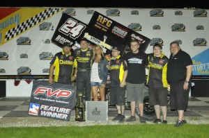 Terry McCarl picked up his 55th career Knoxville win with the FVP National Sprint League Saturday night (Rob Kocak Photo)