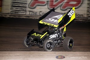 Jamie Veal in action at Knoxville Raceway last season. (Serena Dalhamer photo)