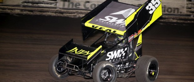 Jamie Veal in action at Knoxville Raceway last season.  (Serena Dalhamer photo)