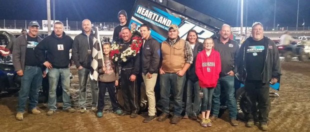 Jerrod Hull and the team celebrate their MOWA championship (Jacksonville Speedway Photo) 