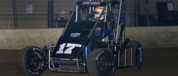 Shane races to a win in the "Shamrock Classic" in DuQuoin (Neil Cavanah/USAC Photo)