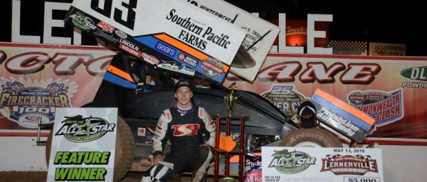 Sheldon Haudenschild in Lernerville Speedway victory lane on Friday, May 13. (Stivason Photo)