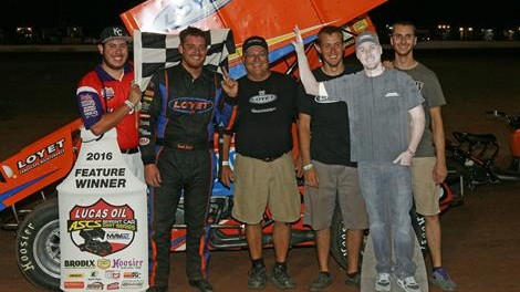 The team celebrates their win at Lawton (Mike Howard Photo for ASCS) 