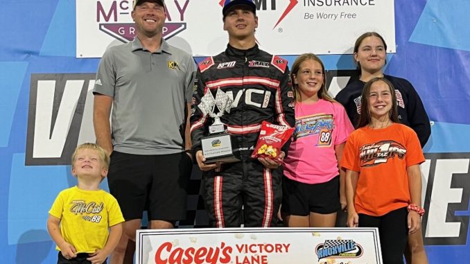 Emerson Axsom in victory lane at Knoxville Raceway. (Image courtesy of Knoxville Raceway)