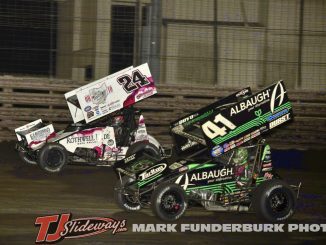 Rico Abreu (#24) racing with Carson Macedo (#41) Thursday at Knoxville Raceway. (Mark Funderburk Photo)