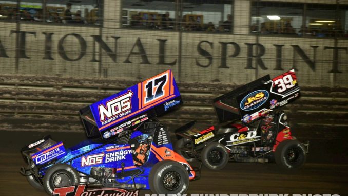 Sheldon Haudenschild (#17) racing with Anthony Macri (#39). (Mark Funderburk Photo)