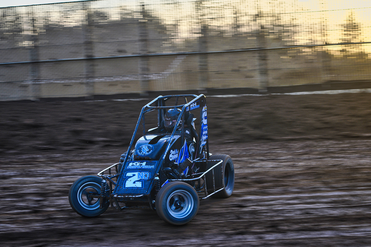 WESTERN MIDGET RACING HEADS FOR OCEAN AND PETALUMA DOUBLEHEADER ...