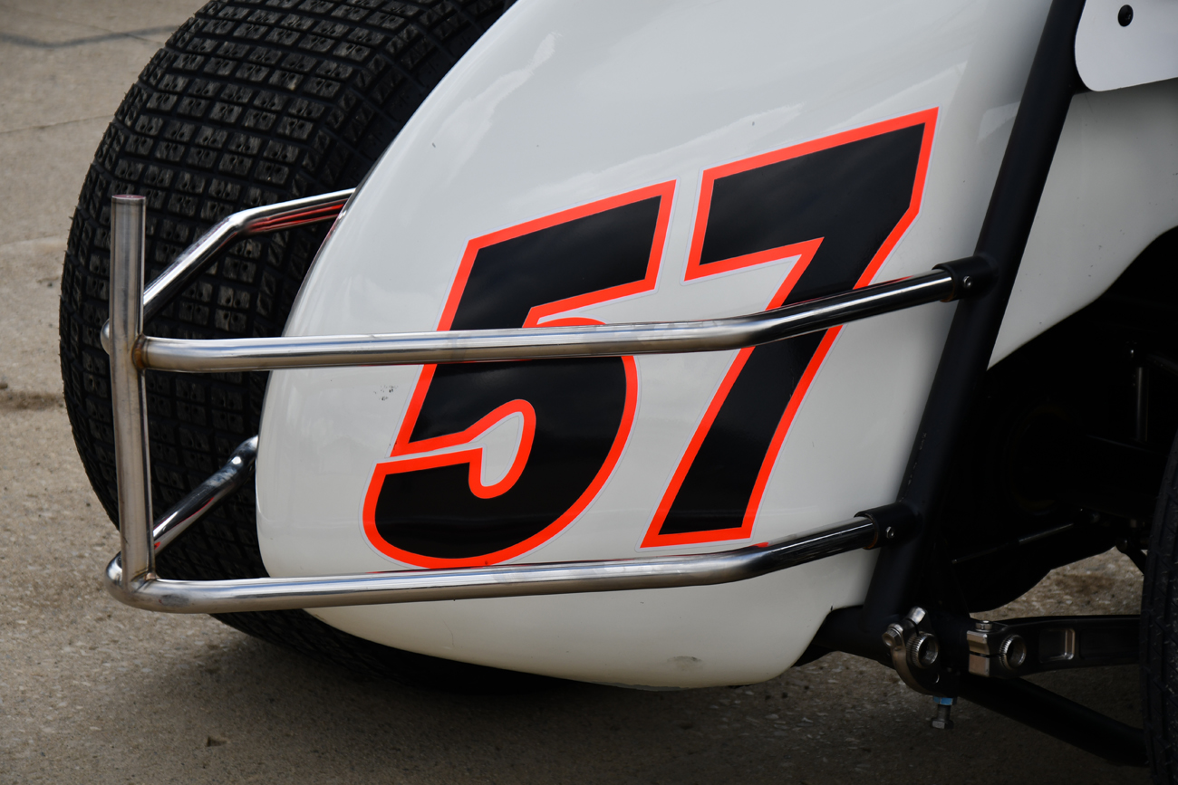 Larsen shows the way in Texas – TJSlideways.com