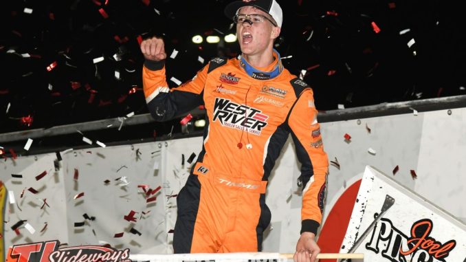 Ryan Timms celebrates his victory during the 360 Knoxville Nationals. (Paul Arch Photo)