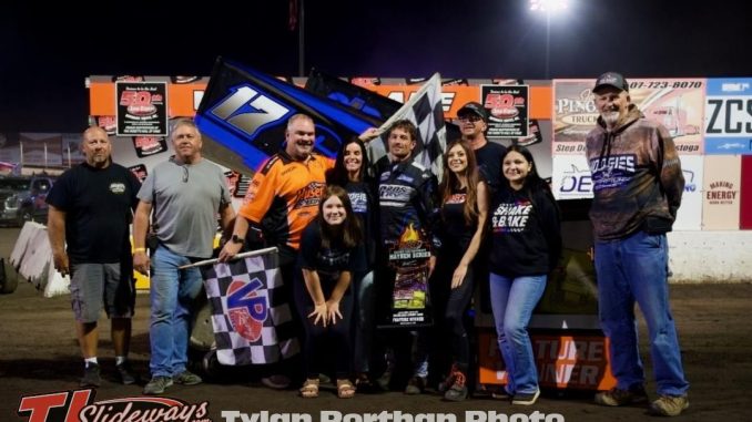 Lee Goos Jr. and crew after winning the 305 sprint car feature Sunday night at Huset's Speedway. (Tylan Porath Photo)
