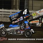 Kasey Kahne (#4) racing with Sye Lynch (#42) Wednesday night during the Knoxville Nationals. (Mark Funderburk Photo)